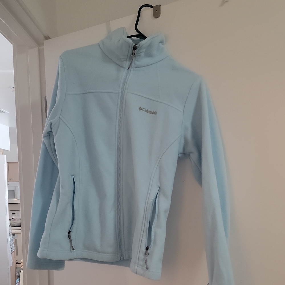 Columbia Women's Soft Blue Ski Jacket